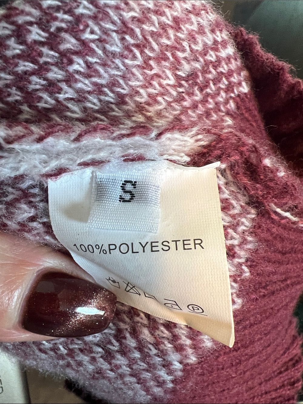 V-Neck Colorblock Sweater in Burgundy, Black & Cream - Picture 3 of 3